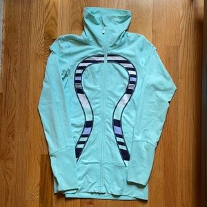 Lululemon lightweight hoodie, Size 6
